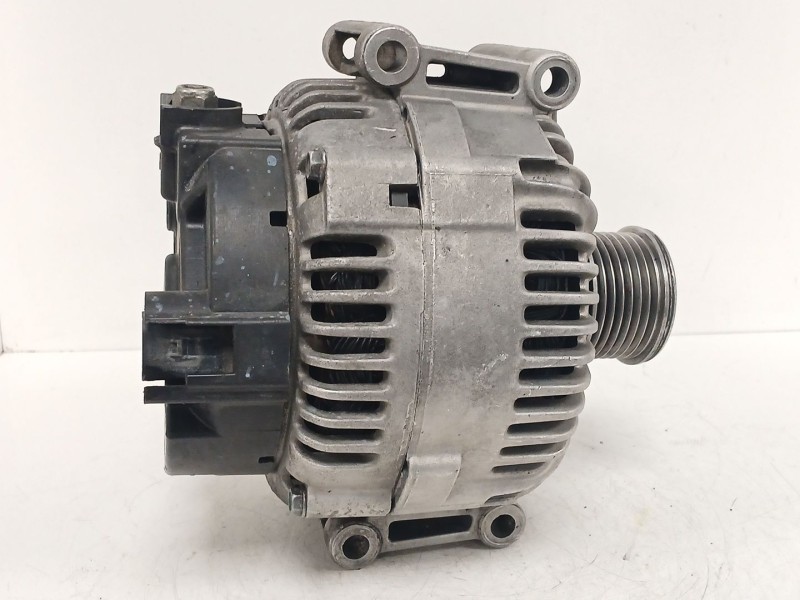 Recambio de alternador para mercedes-benz clase m (w164) ml 320 cdi 4-matic (164.122) referencia OEM IAM 0986083220  