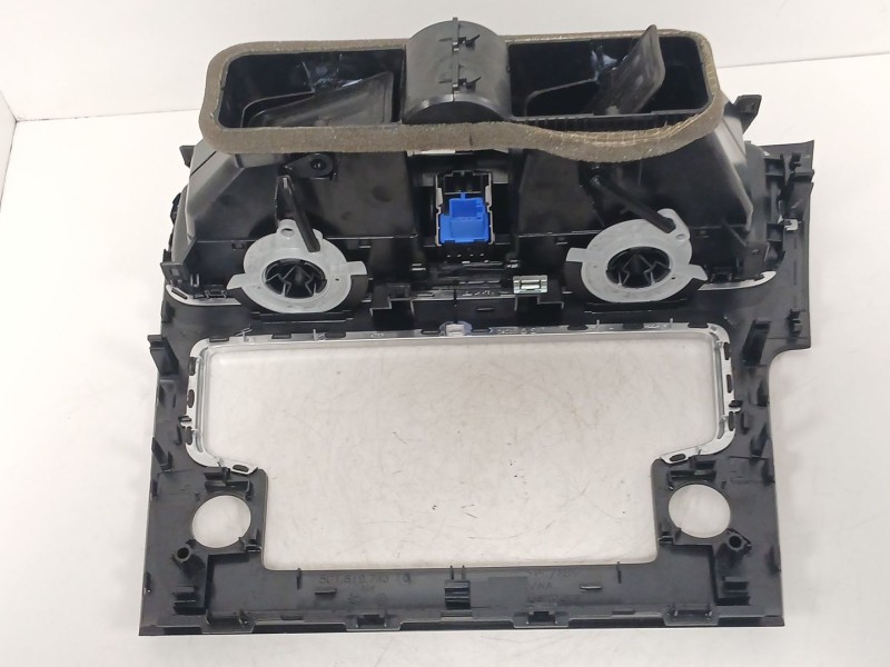 Recambio de rejilla aireadora para volkswagen golf vii (5g1, bq1, be1, be2) 1.6 tdi referencia OEM IAM   
