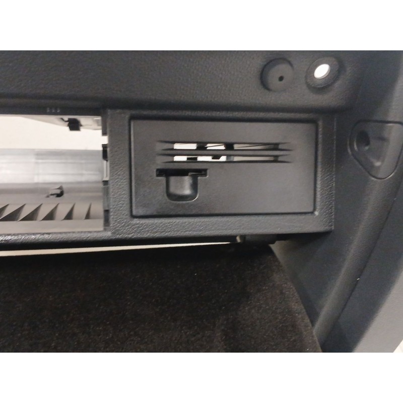 Recambio de guantera para volkswagen golf vii (5g1, bq1, be1, be2) 1.6 tdi referencia OEM IAM 5G1857097 5G1857285 