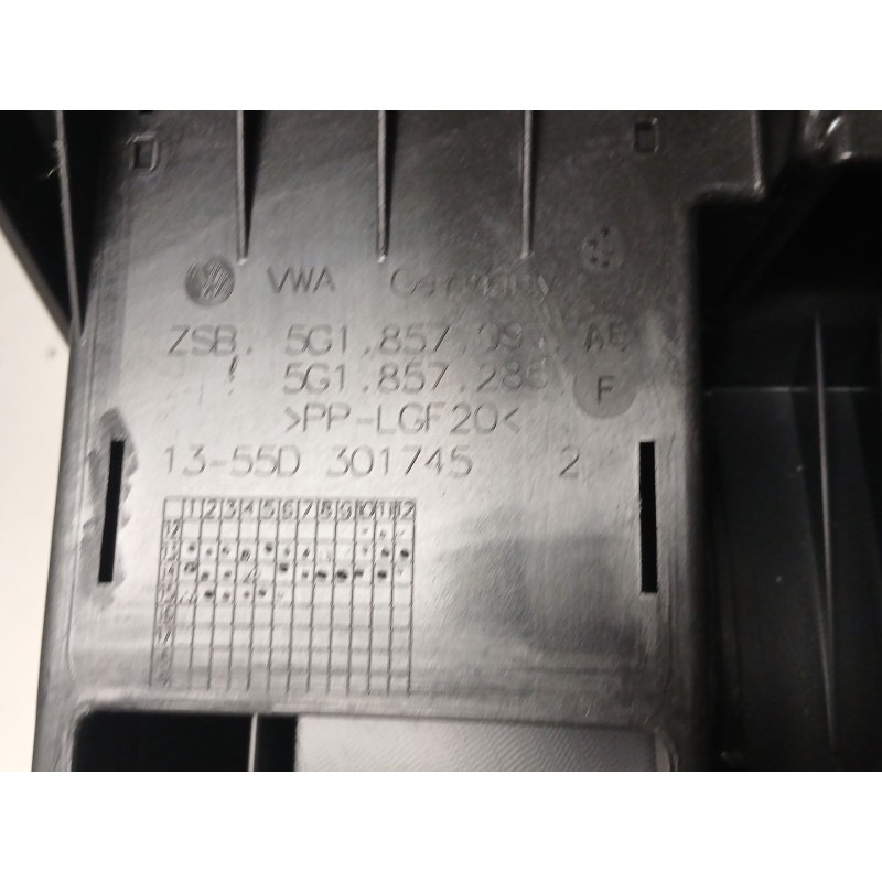 Recambio de guantera para volkswagen golf vii (5g1, bq1, be1, be2) 1.6 tdi referencia OEM IAM 5G1857097 5G1857285 