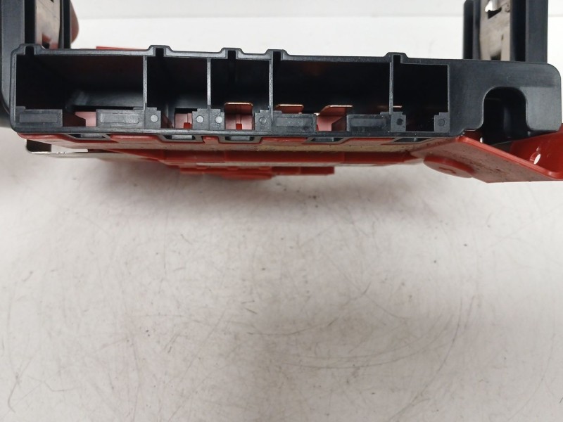 Recambio de caja reles / fusibles para bmw 1 (e81) 116 d referencia OEM IAM V4694291208  