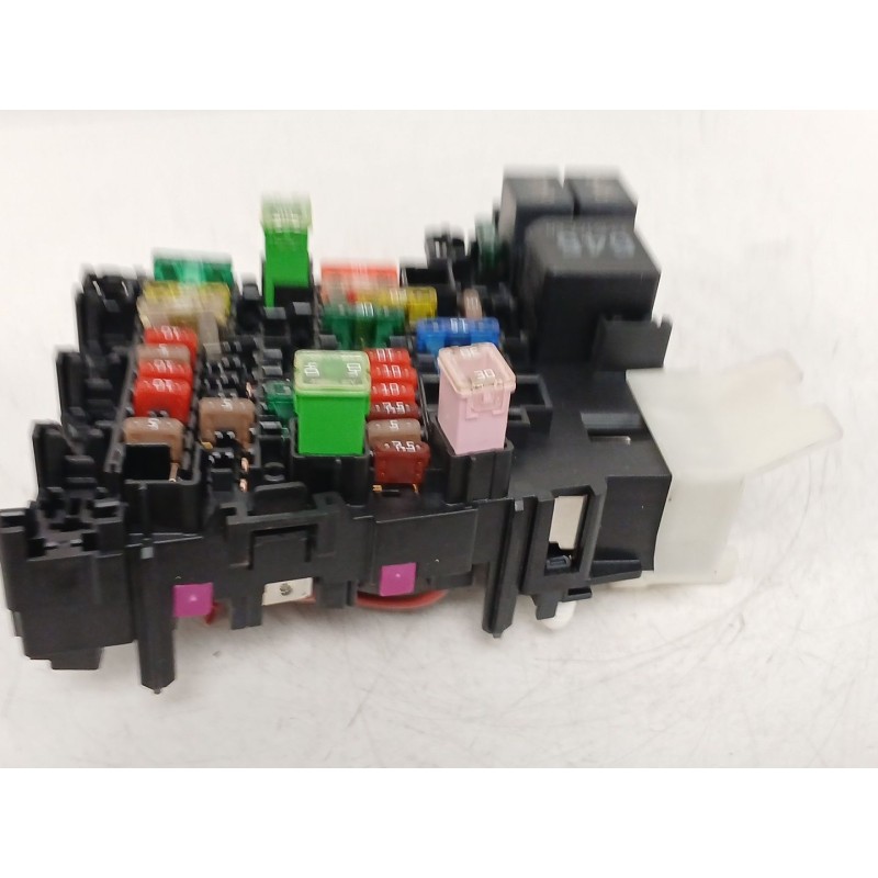 Recambio de caja reles / fusibles para volkswagen golf vii (5g1, bq1, be1, be2) 1.6 tdi referencia OEM IAM 3Q0937615C  