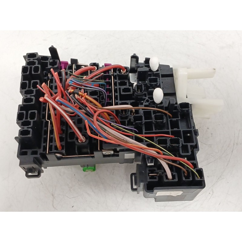 Recambio de caja reles / fusibles para volkswagen golf vii (5g1, bq1, be1, be2) 1.6 tdi referencia OEM IAM 3Q0937615C  