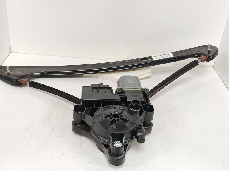 Recambio de elevalunas trasero izquierdo para volkswagen golf vii (5g1, bq1, be1, be2) 1.6 tdi referencia OEM IAM 5Q0959811 5G48