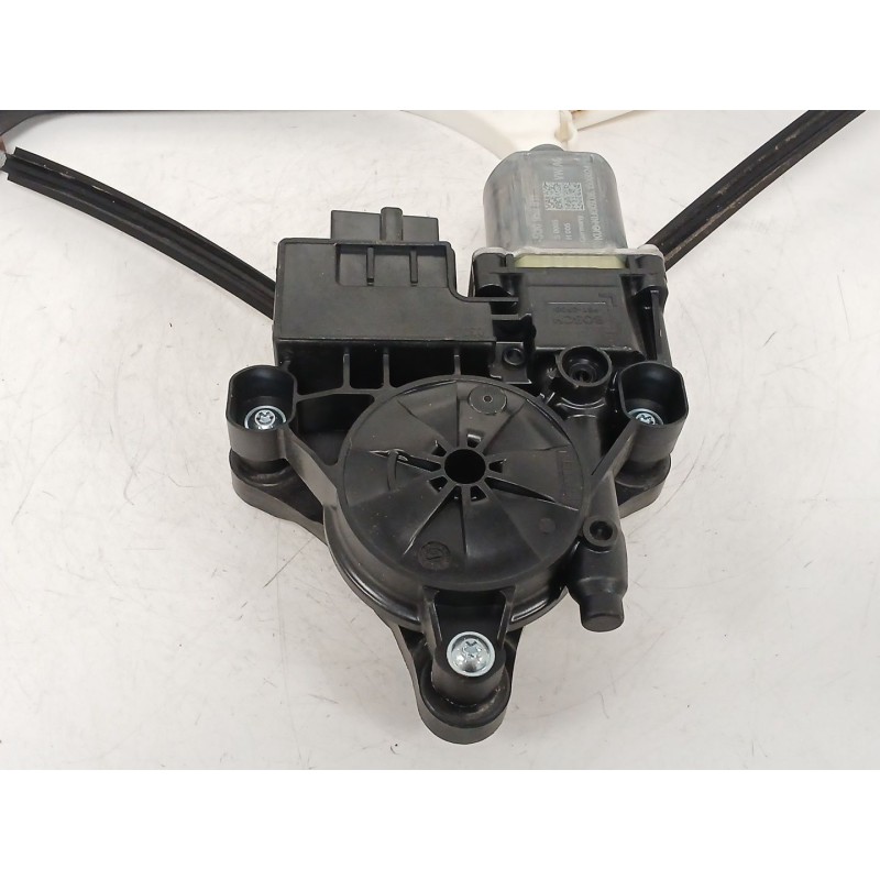 Recambio de elevalunas trasero izquierdo para volkswagen golf vii (5g1, bq1, be1, be2) 1.6 tdi referencia OEM IAM 5Q0959811 5G48