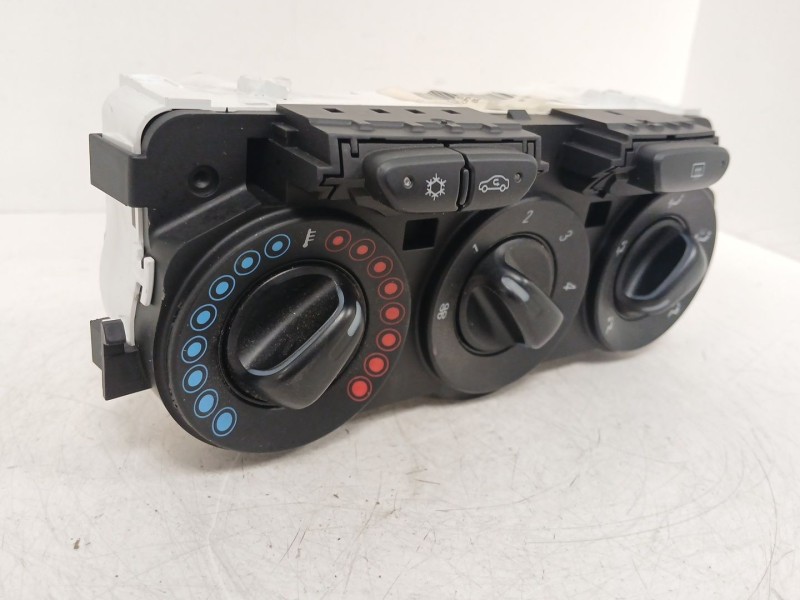 Recambio de mando calefaccion / aire acondicionado para opel corsa e (x15) 1.4 (08, 68) referencia OEM IAM 5W8209617  