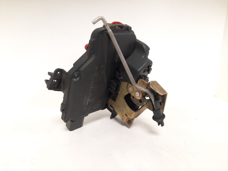 Recambio de cerradura puerta trasera izquierda para audi a4 berlina (8e) 1.9 tdi (96kw) referencia OEM IAM 8E0839015C   Recambio de cerradura puerta trasera izquierda para audi a4 berlina (8e) 1.9 tdi (96kw) referencia OEM IAM 8E0839015C
