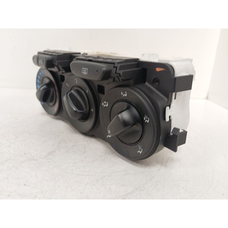 Recambio de mando calefaccion / aire acondicionado para opel corsa e (x15) 1.4 (08, 68) referencia OEM IAM 5W8209617  
