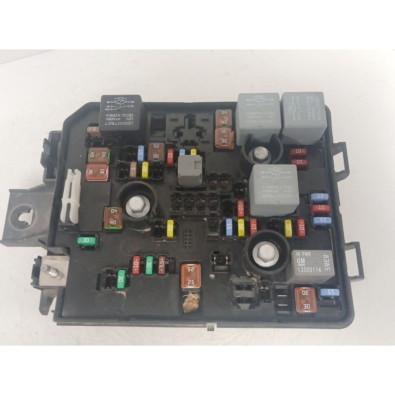 Recambio de caja reles / fusibles para opel corsa e (x15) 1.4 (08, 68) referencia OEM IAM 39068005 0001072 30959L