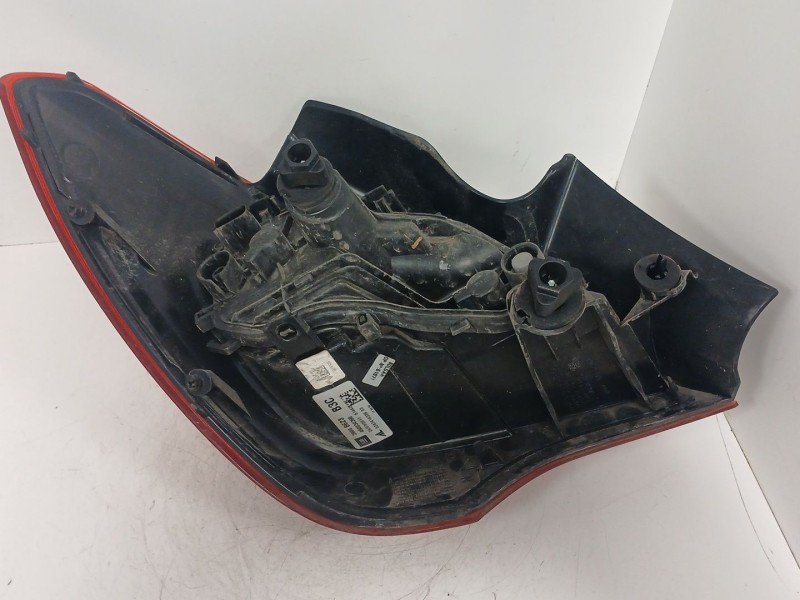Recambio de piloto trasero derecho para opel corsa e (x15) 1.4 (08, 68) referencia OEM IAM   