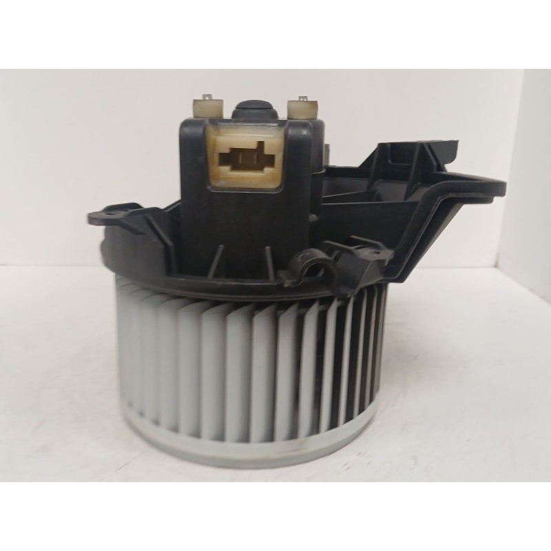 Recambio de motor calefaccion para opel corsa e (x15) 1.4 (08, 68) referencia OEM IAM 13335075 164230100 