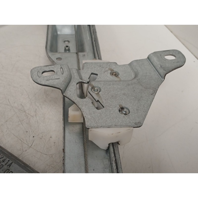 Recambio de elevalunas delantero izquierdo para opel corsa e (x15) 1.4 (08, 68) referencia OEM IAM   