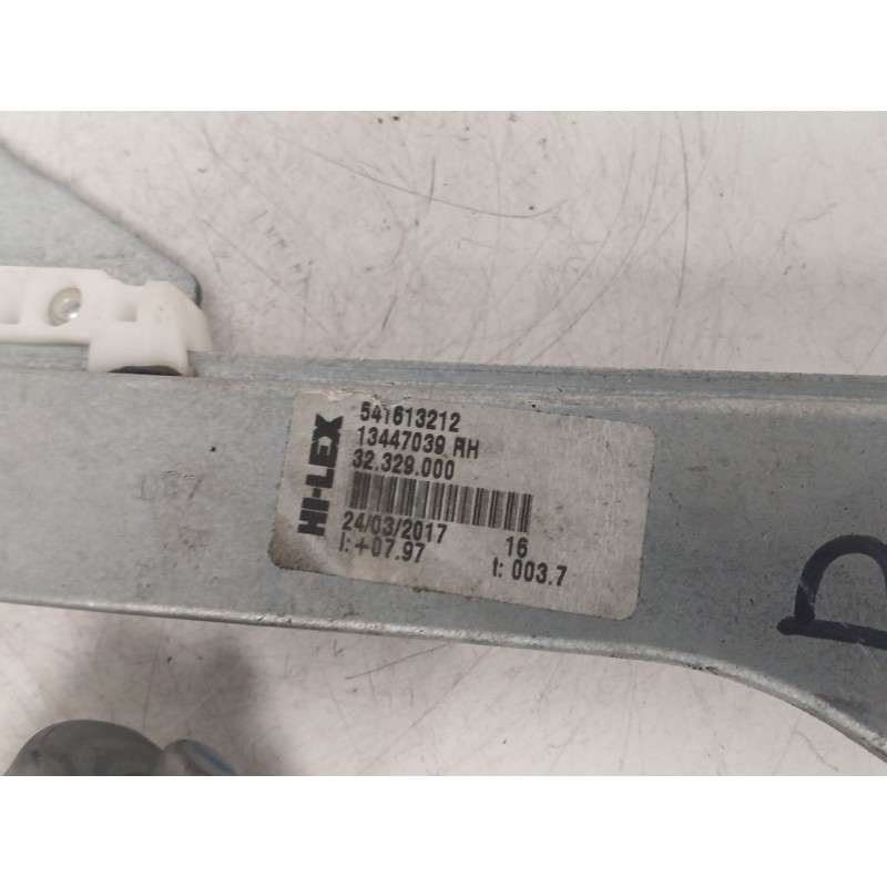 Recambio de elevalunas delantero derecho para opel corsa e (x15) 1.4 (08, 68) referencia OEM IAM 71019003 13447039AH 