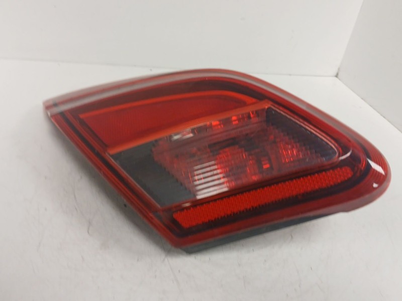 Recambio de piloto trasero izquierdo interior para opel corsa e (x15) 1.4 (08, 68) referencia OEM IAM   