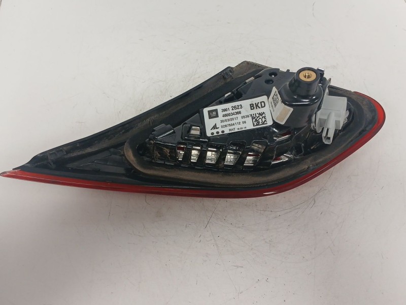 Recambio de piloto trasero izquierdo interior para opel corsa e (x15) 1.4 (08, 68) referencia OEM IAM   