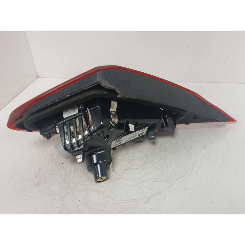 Recambio de piloto trasero derecho interior para opel corsa e (x15) 1.4 (08, 68) referencia OEM IAM 39012624 46003466 