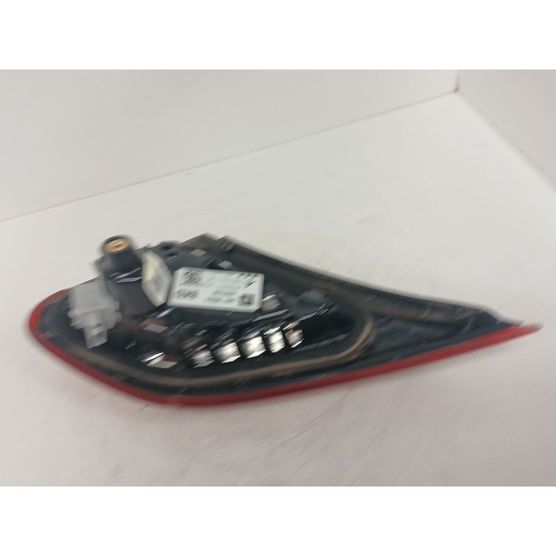 Recambio de piloto trasero derecho interior para opel corsa e (x15) 1.4 (08, 68) referencia OEM IAM 39012624 46003466 