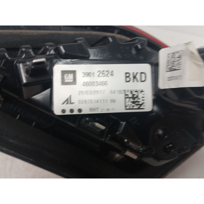 Recambio de piloto trasero derecho interior para opel corsa e (x15) 1.4 (08, 68) referencia OEM IAM 39012624 46003466 