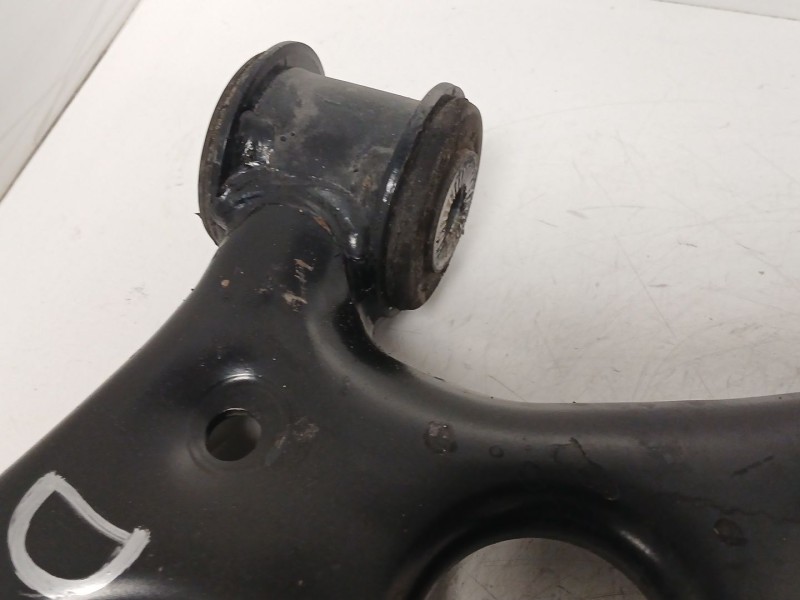 Recambio de brazo suspension inferior delantero derecho para volkswagen golf vii (5g1, bq1, be1, be2) 1.6 tdi referencia OEM IAM