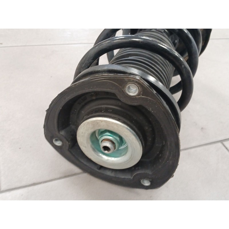 Recambio de amortiguador delantero derecho para volkswagen golf vii (5g1, bq1, be1, be2) 1.6 tdi referencia OEM IAM 5Q0412014MR 