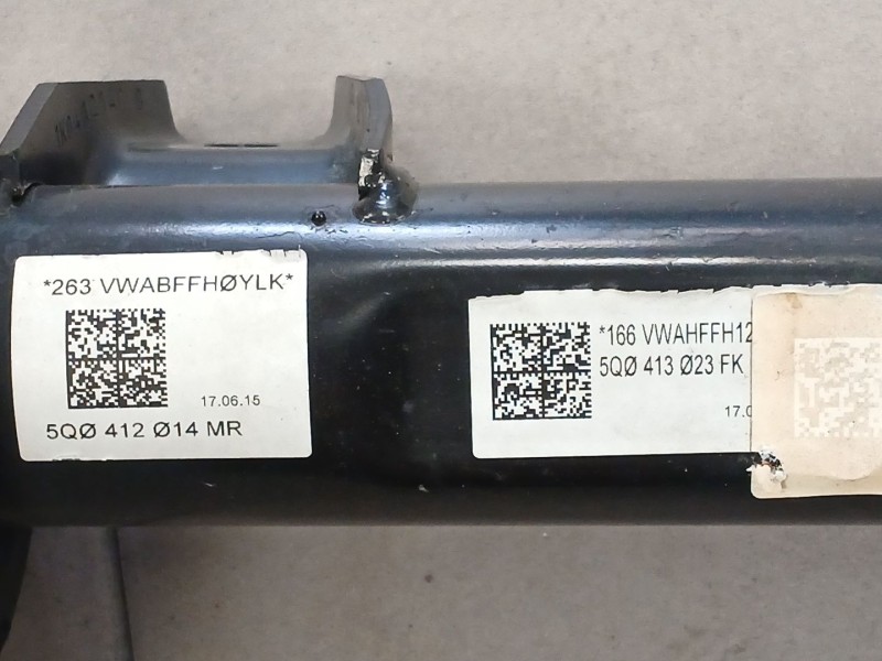 Recambio de amortiguador delantero izquierdo para volkswagen golf vii (5g1, bq1, be1, be2) 1.6 tdi referencia OEM IAM 5Q0512014M