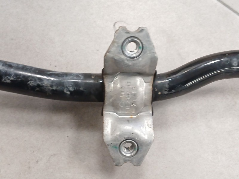Recambio de barra estabilizadora delantera para volkswagen golf vii (5g1, bq1, be1, be2) 1.6 tdi referencia OEM IAM 5Q0411303N  