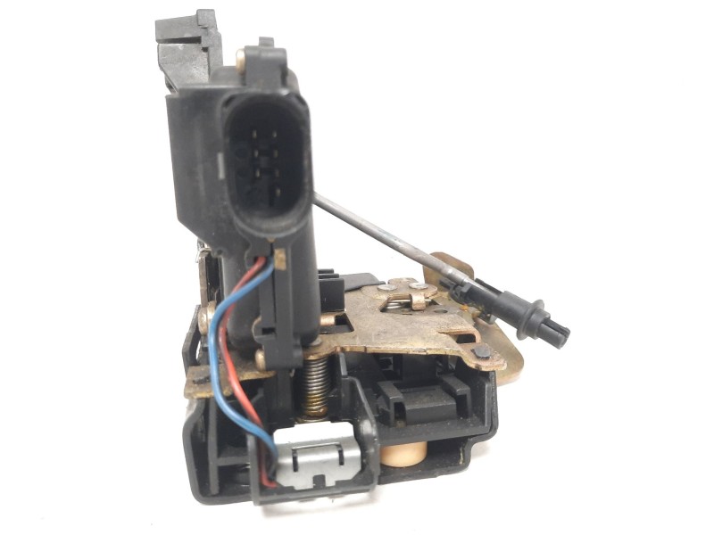 Recambio de cerradura puerta trasera izquierda para audi a4 berlina (8e) 1.9 tdi (96kw) referencia OEM IAM 8E0839015C   Recambio de cerradura puerta trasera izquierda para audi a4 berlina (8e) 1.9 tdi (96kw) referencia OEM IAM 8E0839015C