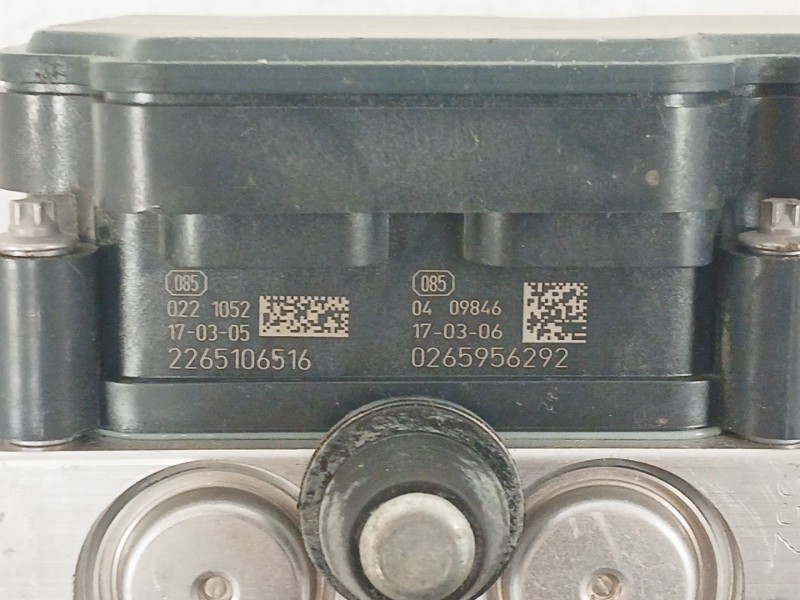 Recambio de abs para opel corsa e (x15) 1.4 (08, 68) referencia OEM IAM 0265956292 0265257704 39084530