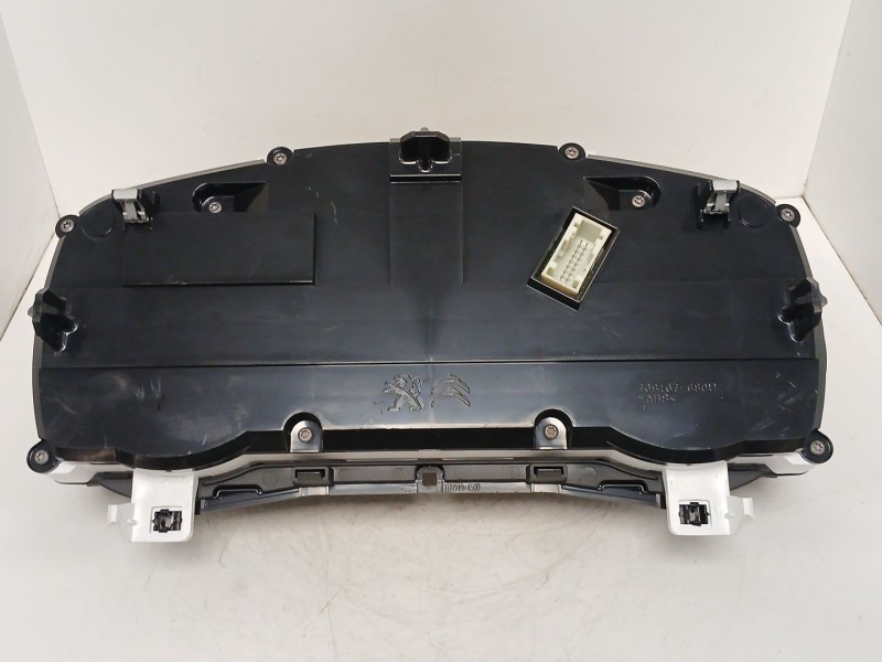 Recambio de cuadro instrumentos para opel corsa f (p2jo) 1.5 (68) referencia OEM IAM 9841329580  