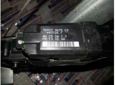 Recambio de elevalunas delantero izquierdo para renault scenic ii authentique referencia OEM IAM 8200646841   2