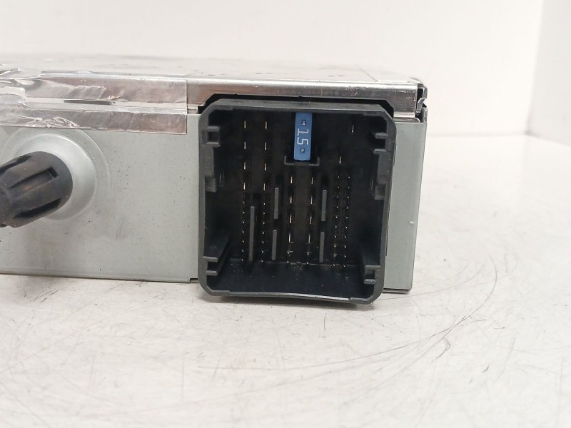 Recambio de sistema audio / radio cd para opel corsa f (p2jo) 1.5 (68) referencia OEM IAM 9833500080 7503900287 