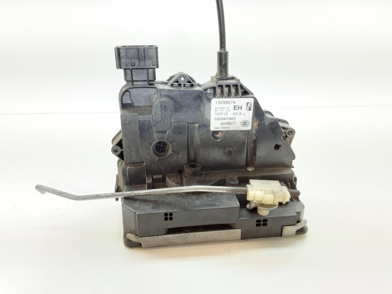 Recambio de cerradura puerta delantera derecha para opel corsa d corsavan referencia OEM IAM 13258274  