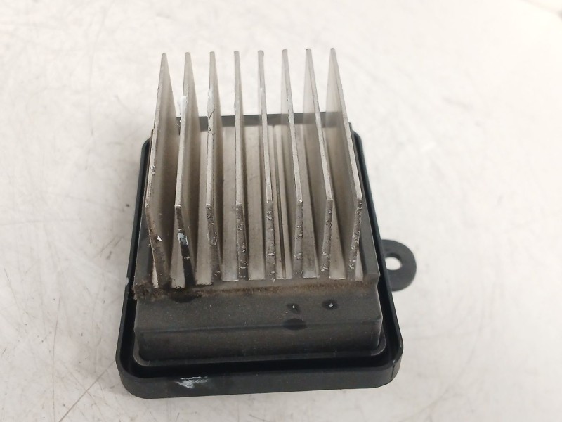 Recambio de resistencia calefaccion para opel corsa f (p2jo) 1.5 (68) referencia OEM IAM 7015011004  