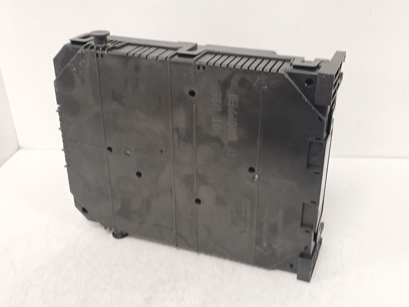 Recambio de caja reles / fusibles para opel corsa f (p2jo) 1.5 (68) referencia OEM IAM BSIEL3 9832880280 CEM00