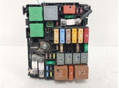 Recambio de caja reles / fusibles para opel corsa f (p2jo) 1.5 (68) referencia OEM IAM 9804848580 43878401  2