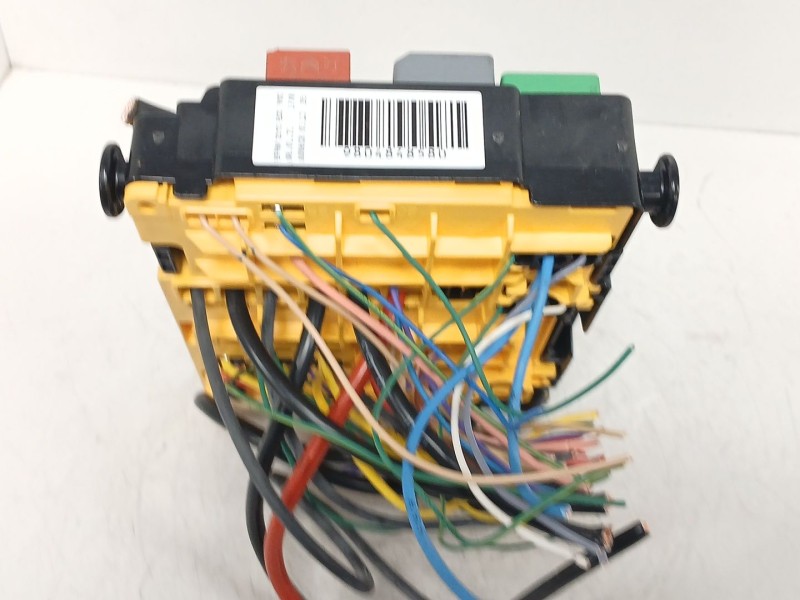 Recambio de caja reles / fusibles para opel corsa f (p2jo) 1.5 (68) referencia OEM IAM 9804848580 43878401 