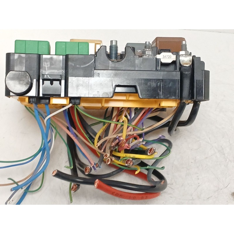 Recambio de caja reles / fusibles para opel corsa f (p2jo) 1.5 (68) referencia OEM IAM 9804848580 43878401 