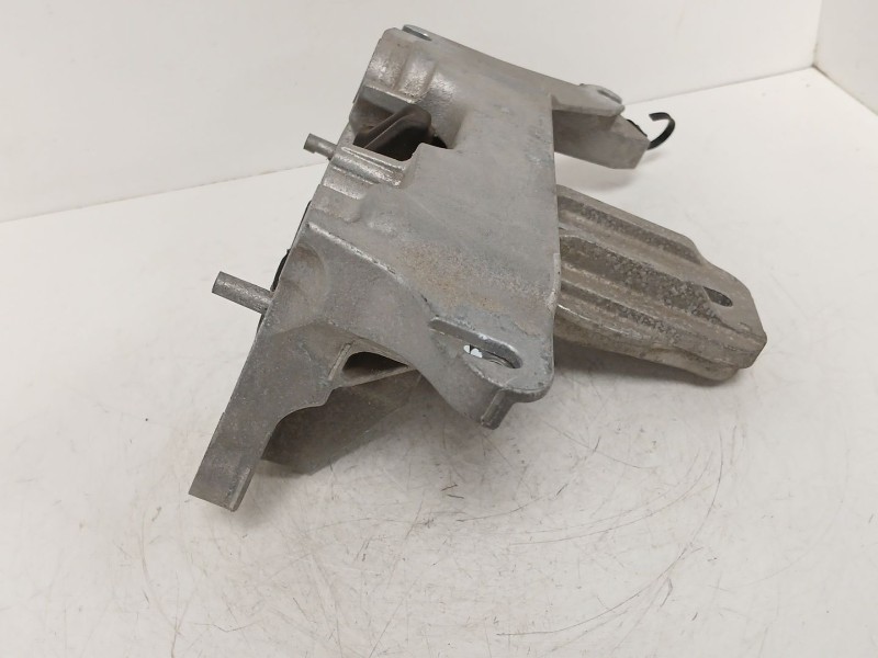 Recambio de soporte cambio para opel corsa f (p2jo) 1.5 (68) referencia OEM IAM   
