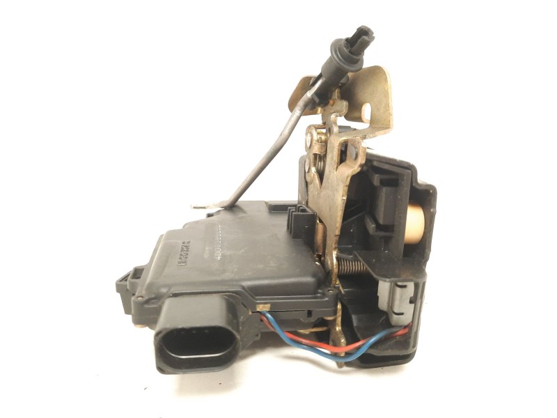 Recambio de cerradura puerta trasera izquierda para audi a4 berlina (8e) 1.9 tdi (96kw) referencia OEM IAM 8E0839015C   Recambio de cerradura puerta trasera izquierda para audi a4 berlina (8e) 1.9 tdi (96kw) referencia OEM IAM 8E0839015C
