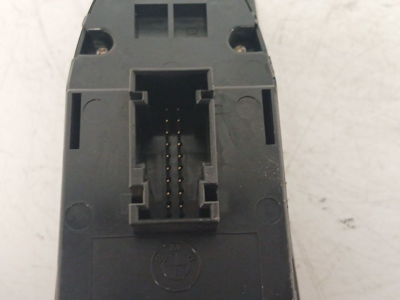 Recambio de mando elevalunas delantero izquierdo para bmw 3 (e90) 318 d referencia OEM IAM   