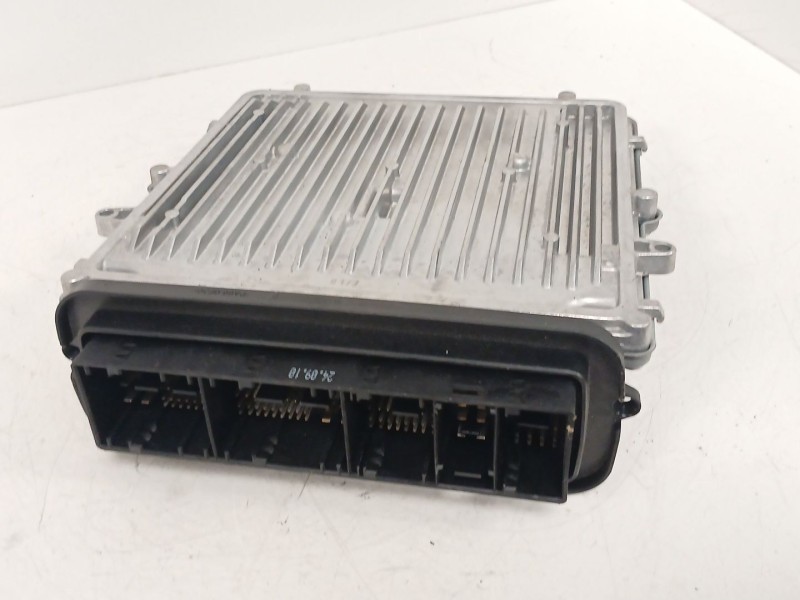 Recambio de centralita motor uce para bmw 3 (e90) 318 d referencia OEM IAM   