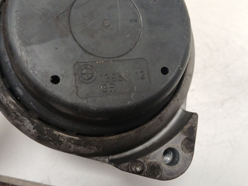 Recambio de soporte motor izquierdo para bmw 3 (e90) 318 d referencia OEM IAM 13981112  