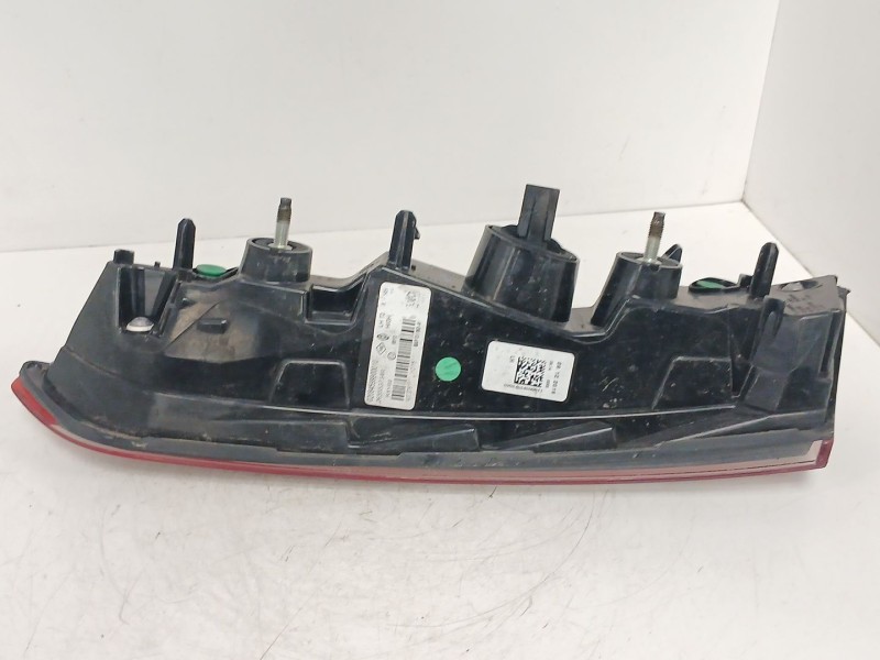 Recambio de piloto trasero izquierdo interior para renault captur ii (hf_) tce 155 (hfmn) referencia OEM IAM 265553734R 02084599