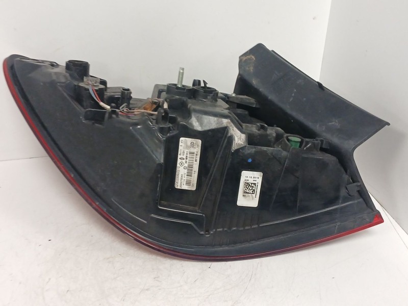 Recambio de piloto trasero derecho para renault captur ii (hf_) tce 155 (hfmn) referencia OEM IAM 265507894R 02083099900010 