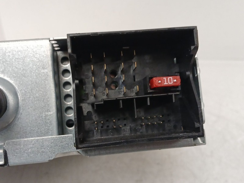 Recambio de sistema audio / radio cd para citroën c3 ii (sc_) 1.4 referencia OEM IAM 96766518XT  