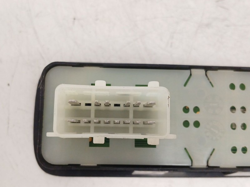 Recambio de mando elevalunas delantero izquierdo para citroën c3 ii (sc_) 1.4 referencia OEM IAM   