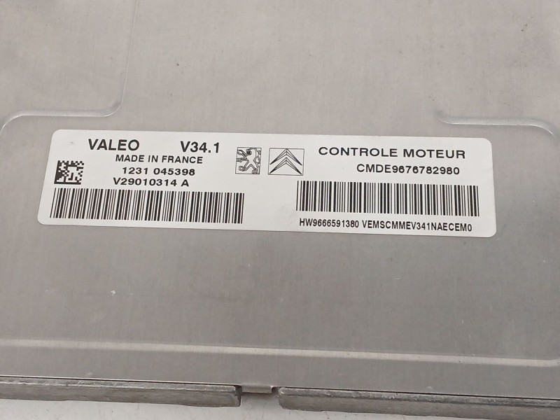 Recambio de centralita motor uce para citroën c3 ii (sc_) 1.4 referencia OEM IAM 1231045398 V29010314A 9676782980