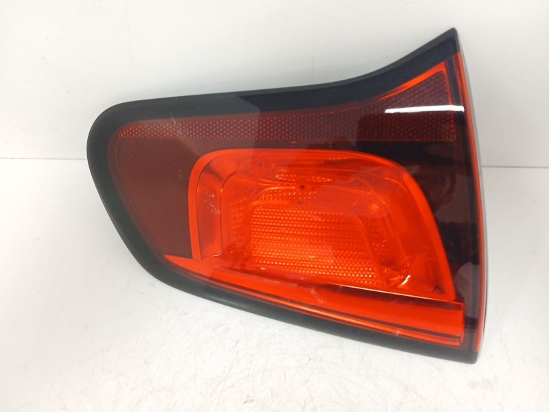 Recambio de piloto trasero izquierdo interior para citroën c3 ii (sc_) 1.4 referencia OEM IAM 9685225580  