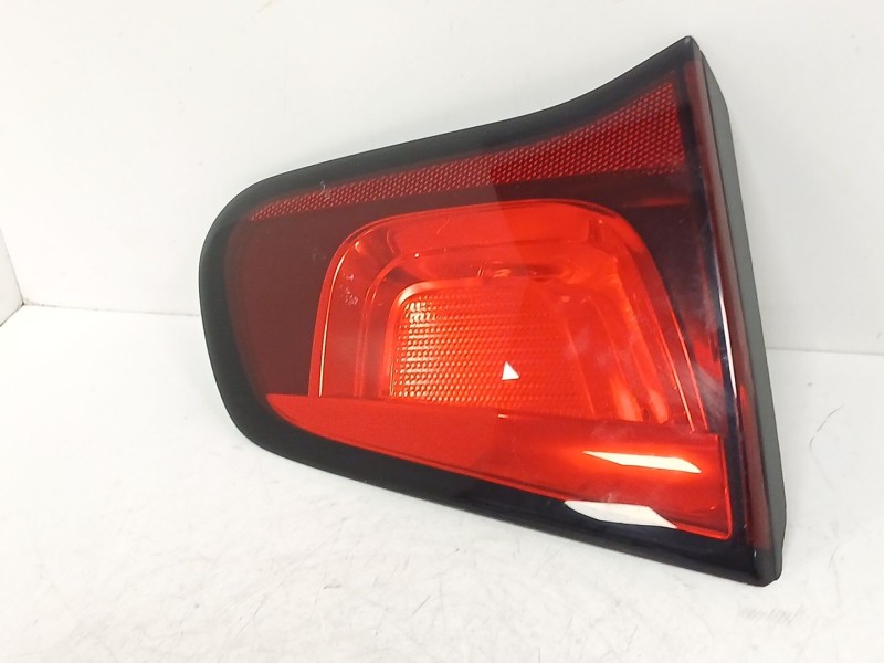 Recambio de piloto trasero izquierdo interior para citroën c3 ii (sc_) 1.4 referencia OEM IAM 9685225580  