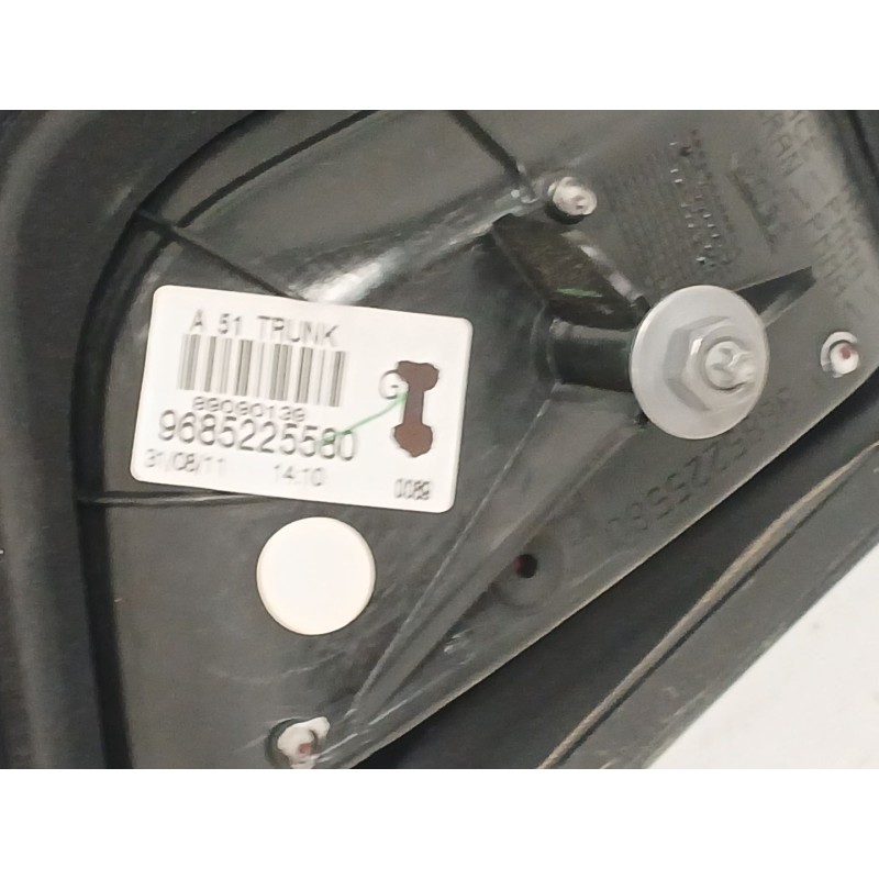 Recambio de piloto trasero izquierdo interior para citroën c3 ii (sc_) 1.4 referencia OEM IAM 9685225580  